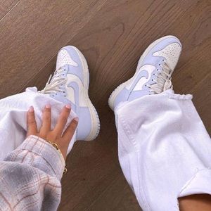 Women's Nike High Dunks 🤍